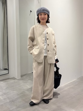 「アイテム（帽子、グレー系）」を使った、久木 美音さん（レディース・157cm）の秋コーディネート