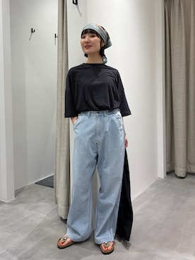 「かぐれ（カグレ）のハイツイストコットン半袖Tシャツ（Tシャツ/カットソー、グレー系）」を使った、久木 美音さん（レディース・157cm）の夏コーディネート
