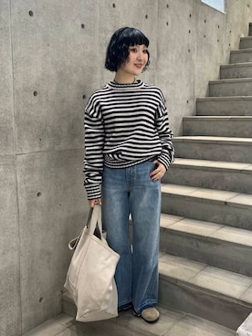 「カシミヤ」｜「アイテム（アクセサリー）」を使った、久木 美音さん（レディース・157cm）の冬コーディネート