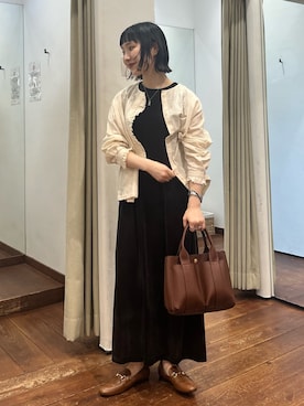 「アイテム（パンプス）」を使った、久木 美音さん（レディース・157cm）の夏コーディネート