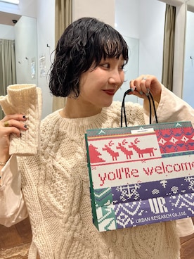 「アイテム（手袋）」を使った、久木 美音さん（レディース・157cm）の秋コーディネート