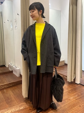 「SMELLY（スメリー）のアイテム（ピアス（両耳用））」を使った、久木 美音さん（レディース・157cm）の秋コーディネート