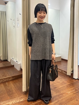 「アイテム（腕時計）」を使った、久木 美音さん（レディース・157cm）の秋コーディネート