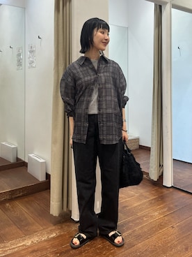 「Lee101」｜「アイテム（バッグ）」を使った、久木 美音さん（レディース・157cm）の夏コーディネート