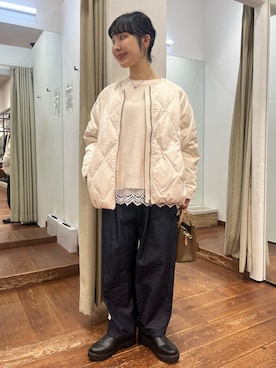 「おでかけコーデ」｜「アイテム（ダウンジャケット/コート）」を使った、久木 美音さん（レディース・157cm）の冬コーディネート