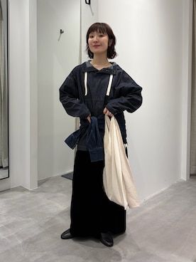 「かぐれ（カグレ）のアイテム」を使った、久木 美音さん（レディース・157cm）の夏コーディネート
