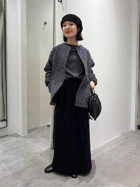 「かぐれ（カグレ）のhandvaerk　BOTTLE NECK LONG-SLEEVE T-SHIRT（Tシャツ/カットソー、グレー系）」を使った、久木 美音さん（レディース・157cm）の秋コーディネート