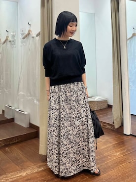 「SMELLY（スメリー）のアイテム（ピアス（両耳用））」を使った、久木 美音さん（レディース・157cm）の夏コーディネート