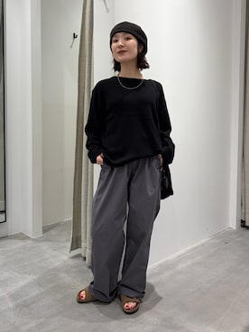「かぐれ（カグレ）のドライコットンボートネックニット（ニット/セーター、ブラック系）」を使った、久木 美音さん（レディース・157cm）の秋コーディネート