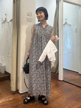 「アーバンリサーチ」｜「アイテム（ワンピース/ドレス）」を使った、mion hisakiさん（レディース・157cm）の夏コーディネート