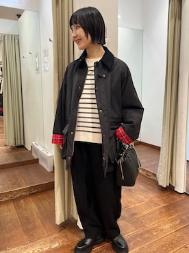 「冬の注目アウター」｜「アイテム（ジャケット/アウター）」を使った、久木 美音さん（レディース・157cm）の秋コーディネート