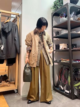 「Barbour（バブアー）の『別注』Barbour　BEDALE（その他アウター）」を使った、久木 美音さん（レディース・157cm）の秋コーディネート
