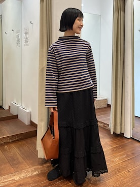 「URBAN RESEARCH DOORS WOMENS」｜久木 美音さん（レディース・157cm）の秋コーディネート