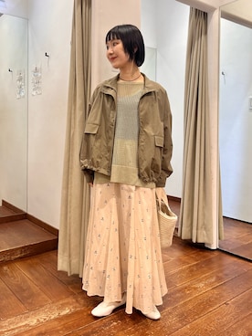 「URBAN RESEARCH DOORS（アーバンリサーチドアーズ）の『別注』beej×DOORS　ワッフルトートバッグ（トートバッグ、ホワイト系）」を使った、久木 美音さん（レディース・157cm）の春コーディネート