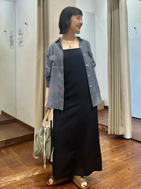 「アイテム（ワンピース）」を使った、久木美音さん（レディース・157cm）の夏コーディネート