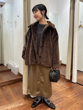 「アイテム（パンプス）」を使った、久木 美音さん（レディース・157cm）の秋コーディネート