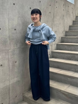 「URBAN RESEARCH（アーバンリサーチ）のアイテム（チュニック）」を使った、久木 美音さん（レディース・157cm）の冬コーディネート