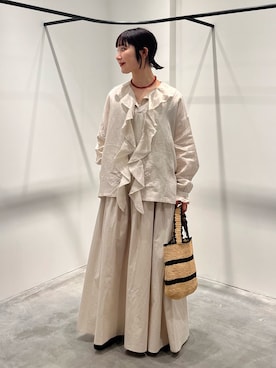 「かぐれ（カグレ）のアイテム（バッグ）」を使った、久木 美音さん（レディース・157cm）の春コーディネート