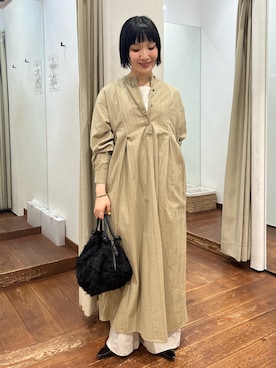 「アイテム（ワンピース/ドレス）」を使った、久木 美音さん（レディース・157cm）の秋コーディネート