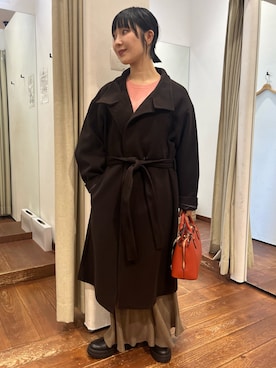 「アイテム（その他アウター）」を使った、久木 美音さん（レディース・157cm）の秋コーディネート