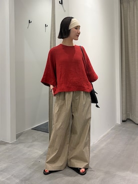 「かぐれ（カグレ）のリネンコットンフレアプルオーバー（シャツ/ブラウス、レッド系）」を使った、久木 美音さん（レディース・157cm）の夏コーディネート