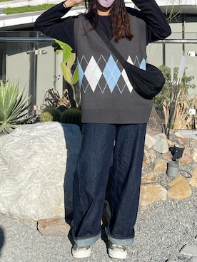 「アイテム（その他シューズ、グリーン系）」を使った、林疋さん（レディース・162cm）の秋コーディネート