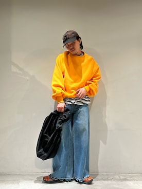 「Toironier（トワロニエ）のToironier/トワロニエ/PLAIN SWEAT SHIRTS（スウェット、オレンジ系）」を使った、カマタさん（メンズ・175cm）の冬コーディネート