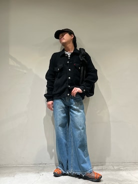 「YOKE（ヨーク）のアイテム（ジャケット/アウター、ブラック系）」を使った、カマタさん（メンズ・175cm）の冬コーディネート