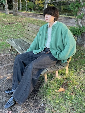 「アイテム（スリッポン）」を使った、おだまや  さん（メンズ・171cm）の秋コーディネート