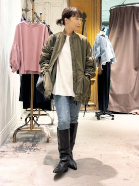 「アイテム（MA-1）」を使った、BEARDSLEYさん（レディース・157cm）の秋コーディネート