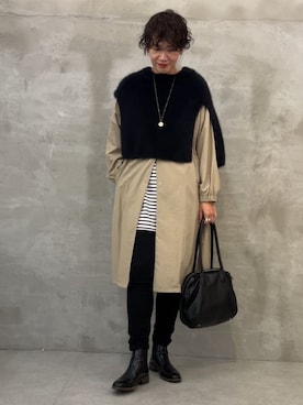 「アイテム（ノーカラーコート）」を使った、BEARDSLEYさん（レディース・171cm）の秋コーディネート