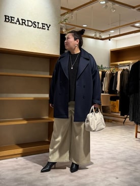 「アイテム（ピーコート）」を使った、BEARDSLEYさん（レディース・158cm）の秋コーディネート