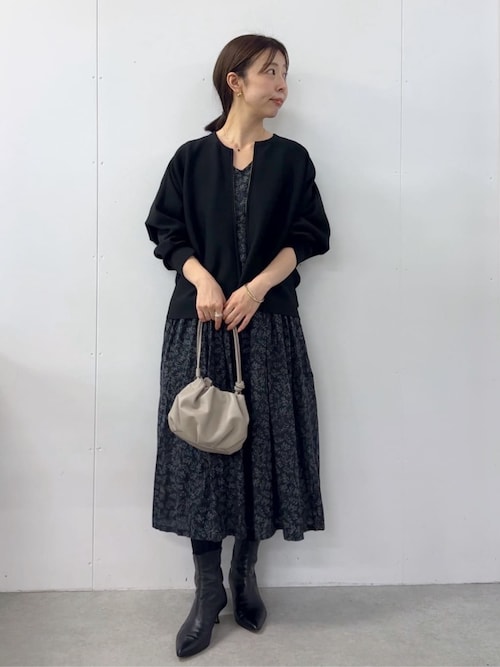 2024✨完売✨ビアズリー プリントギャザーワンピース 花柄 BEARDSLEY（ビアズリー）の「花柄ギャザーワンピース