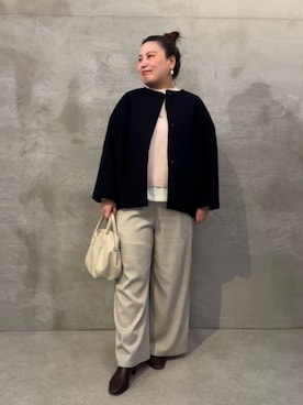 「アイテム（ノーカラーコート）」を使った、BEARDSLEYさん（レディース・158cm）の秋コーディネート