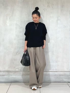 FOXウール後ろボタンニットを使った人気ファッションコーディネート - WEAR