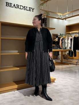 「BEARDSLEY（ビアズリー）のアイテム」を使った、BEARDSLEYさん（レディース・158cm）の秋コーディネート