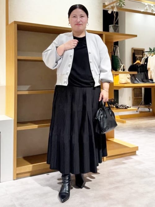 未使用級✨BEARDSLEY ビアズリー　パールボタン　カーディガン　ゆったり黒 パールボタンカーディガン（カーディガン/ボレロ）｜BEARDSLEY