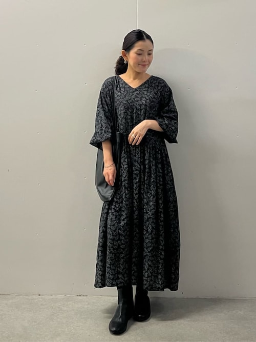 2024✨完売✨ビアズリー プリントギャザーワンピース 花柄 BEARDSLEY（ビアズリー）の「プリントギャザーマキシワンピース