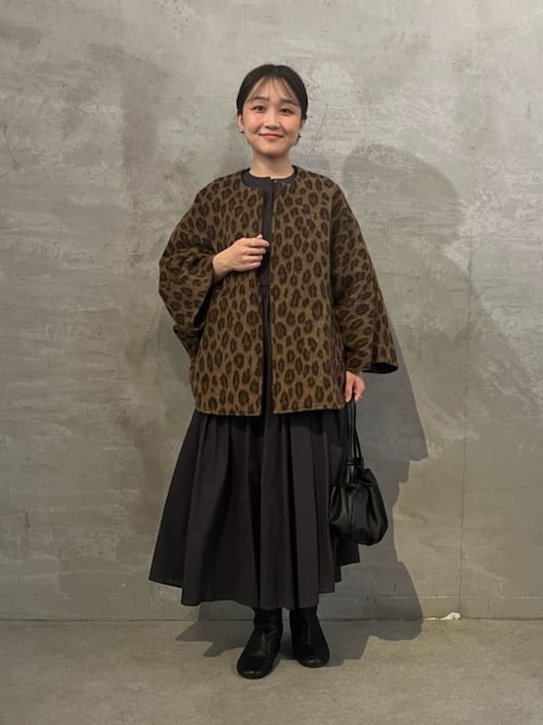 BEARDSLEY（ビアズリー） ウールポンチョコート ファッション