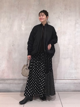 「アイテム（MA-1）」を使った、BEARDSLEYさん（レディース・157cm）の秋コーディネート