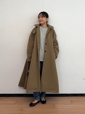 「BEARDSLEY（ビアズリー）の《8/28(金)12:00予約開始》パディングステンカラーコート（その他アウター、イエロー系）」を使った、BEARDSLEYさん（レディース・166cm）の夏コーディネート