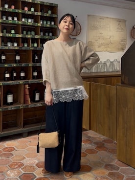 「BEARDSLEY（ビアズリー）のアイテム（パンツ）」を使った、BEARDSLEYさん（レディース・161cm）の春コーディネート