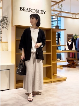 「LIVETART（リヴェタート）のアイテム」を使った、BEARDSLEYさん（レディース・157cm）の春コーディネート