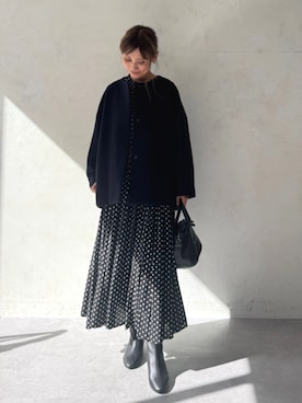 「アイテム（ノーカラーコート）」を使った、BEARDSLEYさん（レディース・158cm）の秋コーディネート