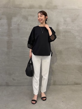 「LIVETART（リヴェタート）のアイテム」を使った、BEARDSLEYさん（レディース・154cm）の春コーディネート