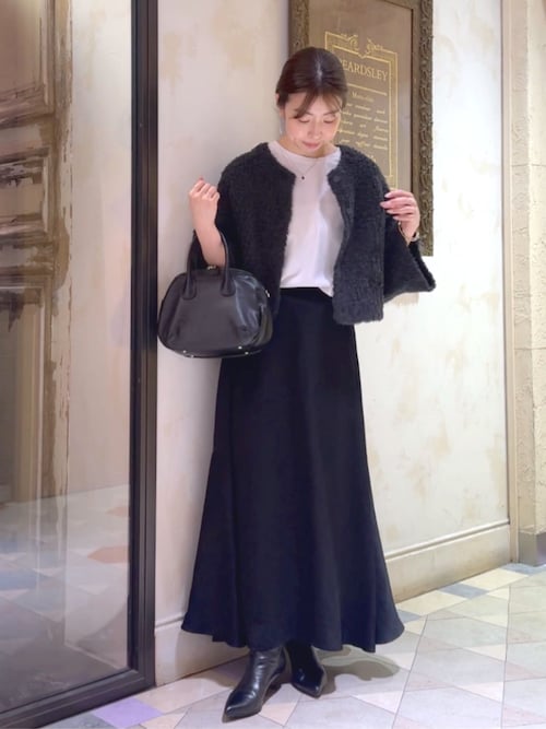 BEARDSLEY（ビアズリー） ニット セーター カシミヤループ前後