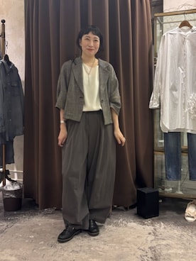 「BEARDSLEY（ビアズリー）のアイテム（パンツ）」を使った、BEARDSLEYさん（レディース・157cm）の春コーディネート