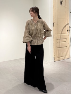 「BEARDSLEY（ビアズリー）のアイテム（パンツ）」を使った、BEARDSLEYさん（レディース・157cm）の春コーディネート