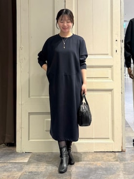 「BEARDSLEY（ビアズリー）のラウンド切り替えワンピ（ワンピース、ブルー系）」を使った、BEARDSLEYさん（レディース・158cm）の秋コーディネート