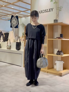 「BEARDSLEY（ビアズリー）のアイテム」を使った、BEARDSLEYさん（レディース・157cm）の秋コーディネート